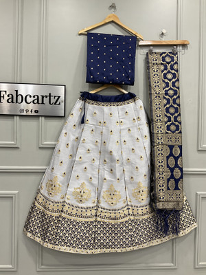 Fabcartz Self Design Semi Stitched Lehenga Choli(White)