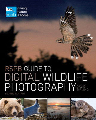 RSPB Guide to Digital Wildlife Photography(English, Paperback, Tipling David)