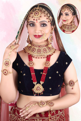 SHREE MK JEWELLERS Alloy Gold-plated Maroon Jewellery Set(Pack of 1)