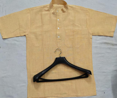 anadiya Men Solid Straight Kurta(Beige)