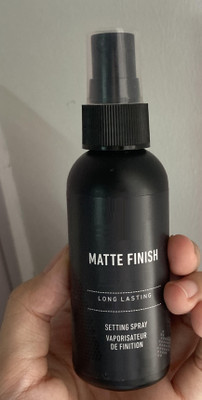 Yuency Make up setting spray ,matte finish long lasting oil free Primer  - 100 ml(transparent)