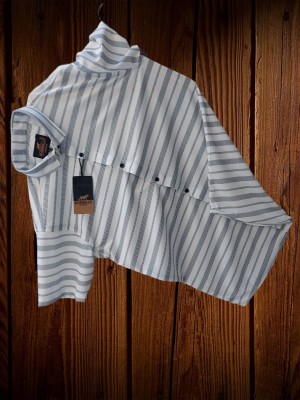 SYSBELLA FASHION Men Striped Casual Grey Shirt