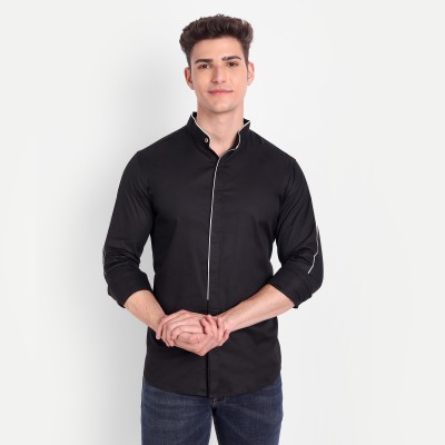 Vida Loca Men Solid Casual Black Shirt