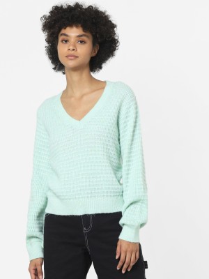 ONLY Self Design V Neck Casual Women Green Sweater