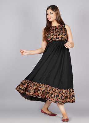Jai Kurties Women Gown Black Midi/Calf Length Dress