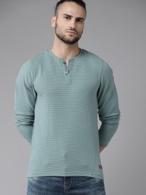 Roadster Self Design Men Henley Neck Light Green T-Shirt