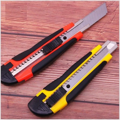 dinojames Heavy Duty 18 mm Cutter Knife with free Plastic Grip Hand-held Paper Cutter 2pc Paper cutter 2pc Metal Cutter