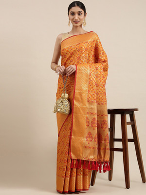 Pandadi Saree Woven Patola Silk Blend Saree(Yellow)