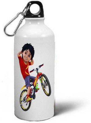 CHARMING 600 ml Aluminium Shaker(Pack of 1, White)
