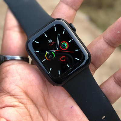 DREAMINDIANASSOCIATION Smart Watch-DIAW26+ Smartwatch(Black Strap, Free Size)