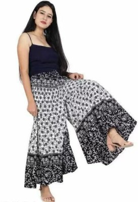 Matkewalazz Relaxed Women Black Trousers