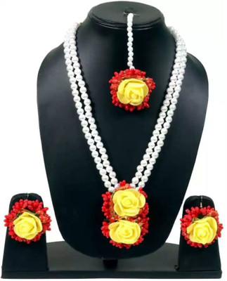 style revolver Fabric Red Jewellery Set(Pack of 1)