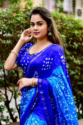 shreeji creation Printed Bandhani Pure Silk Saree(Blue)