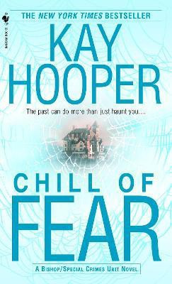 Chill of Fear(English, Paperback, Hooper Kay)