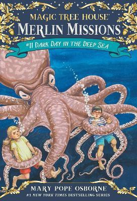 Dark Day in the Deep Sea(English, Paperback, Osborne Mary Pope)