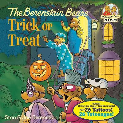 The Berenstain Bears Trick or Treat (Deluxe Edition)(English, Paperback, Berenstain Stan)