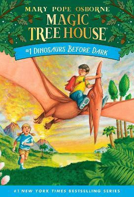 Dinosaurs Before Dark(English, Paperback, Osborne Mary Pope)