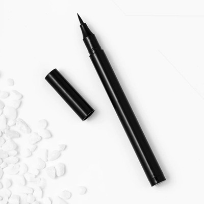 Amaryllis Long Stay Smudge Proof Liquid Eyeliner 2.5 g(Black)
