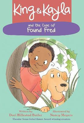 King & Kayla and the Case of Found Fred(English, Paperback, Butler Dori Hillestad)