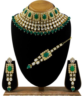 SAIYONI Brass Gold-plated Green Jewellery Set(Pack of 1)