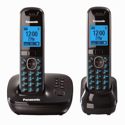 

Panasonic PA-KXTG5522 Cordless Landline Phone with Answering Machine(Black)