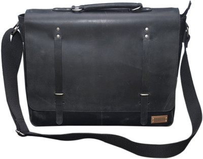 Le Craf 15 inch Laptop Messenger Bag(Black) at flipkart