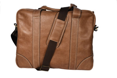 

Pellezzari 15 inch Laptop Messenger Bag(Beige)