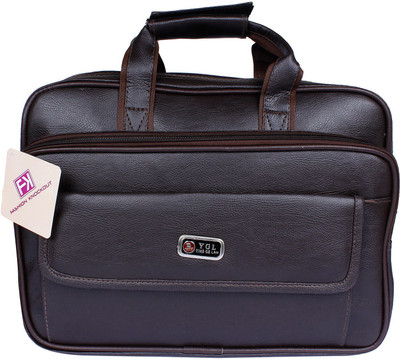 

Fashion Knockout 15 inch Expandable Laptop Messenger Bag(Brown)