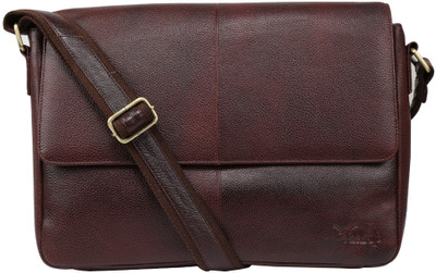 

Hidekraft 15 inch Laptop Messenger Bag(Brown)