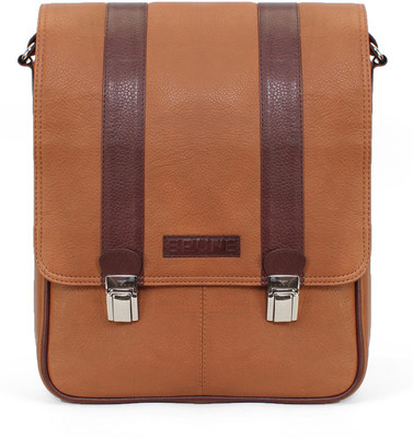 

Brune 13 inch Laptop Messenger Bag(Tan)