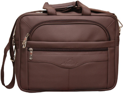 

Attache 15.6 inch Laptop Messenger Bag(Brown), Brown02