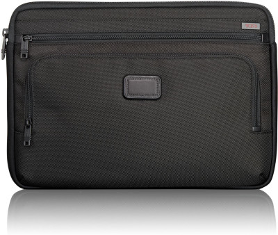 

Tumi.Com 15 inch Sleeve/Slip Case(Black)