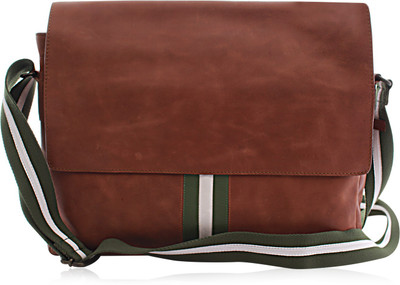 

Bosa 13 inch Laptop Messenger Bag(Tan)