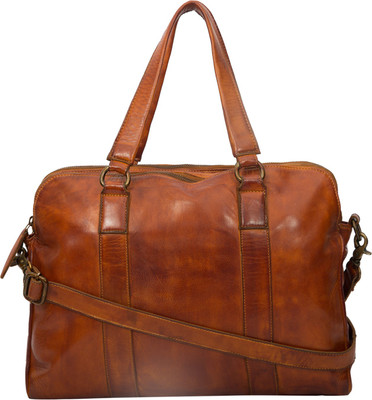 

Leder Concepts 15 inch Expandable Laptop Messenger Bag(Tan)