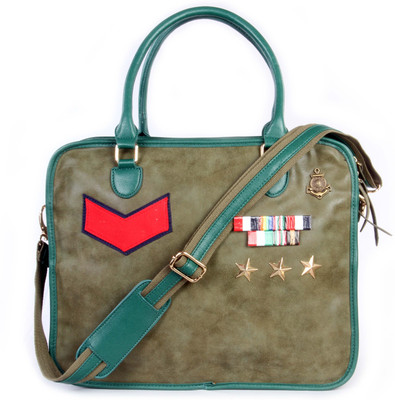 

Harp 15 inch Laptop Messenger Bag(Green)