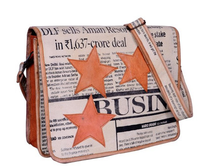 

Purpledip 15 inch Laptop Messenger Bag(Brown)