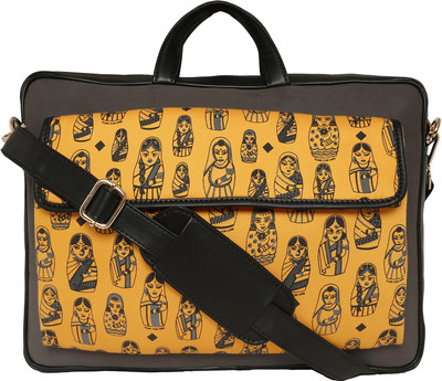 

FUNK FOR HIRE 15 inch Laptop Messenger Bag(Grey)