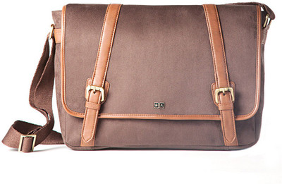 

Atorse 15 inch Laptop Messenger Bag(Brown)