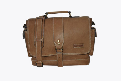 

Pellezzari 12 inch Laptop Messenger Bag(Brown)