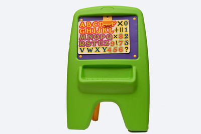 Tara Sales Little Easel(Multicolor)