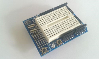 

xcluma UNO PROTOTYPE SHIELD PROTOTYPE EXPANSION BOARD WITH 170 MINI BREADBOARD BE0127(Blue, White)