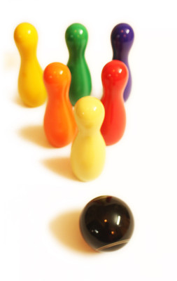 

Aatike 6 Pin Bowling(Multicolor)