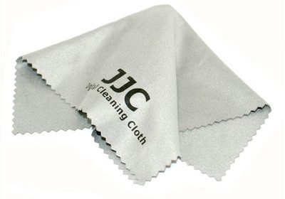 

JJC Micro Fiber Lens Cloth CL-C1 Lens Cleaner(NA ml, 6.7 x 6.7 inch, Pack of 1)