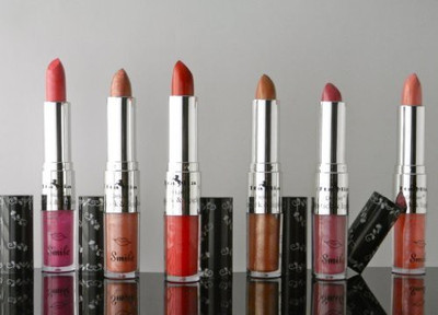 

Italia Duo Long Lasting Round Lip Gloss Different Colors(Multicolour)