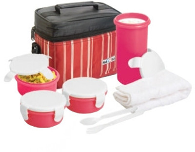 

Nayasa 8906035902123 3 Containers Lunch Box(400 ml), Maroon