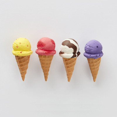 

LittleThings Icecream Set of 4 Fridge Magnet Pack of 4(Multicolor)