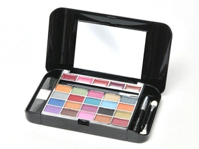 

Cameleon MAKE UP KIT G2201