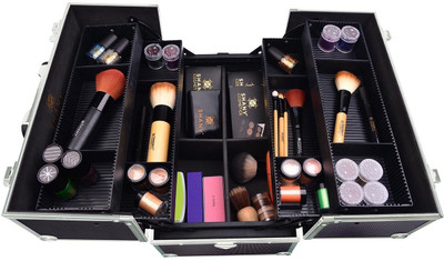 

Shany Cosmetics Premium Collection Aluminum Makeup Train Case