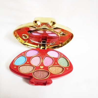 

TYA Fashion Make-up Kit