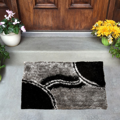 

Volvo Polypropylene Door Mat(Grey, Black, Black;grey